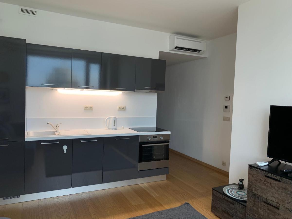 Apartments In Panorama City On 25Th Floor - Amazing View Close To Old Town Bratislava Exterior photo
