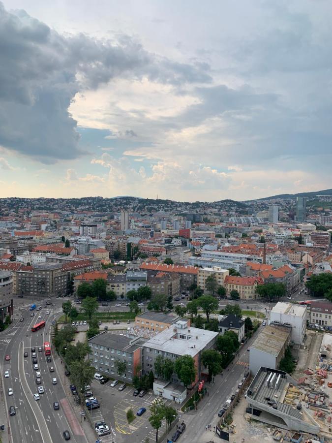 Apartments In Panorama City On 25Th Floor - Amazing View Close To Old Town Bratislava Exterior photo